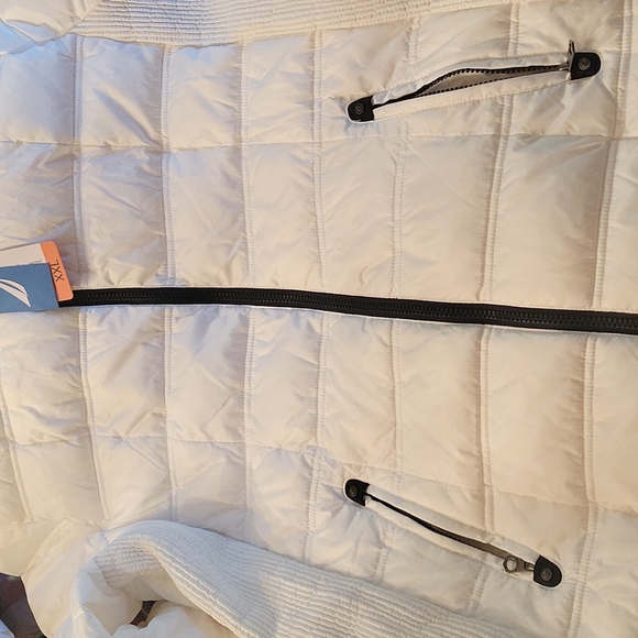 Nautica Jackets With Fur Detachable Hoods Last One Black XS New with Tags - Picture 14 of 15